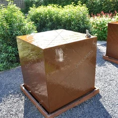 Metalni vodeni element od čelika Corten za vanjsku dekoraciju