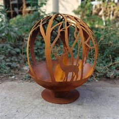 Tvornički dobavljači Antikni metalni jelenji uzorak Globus Vanjski grijači Corten Steel Fire Sphere